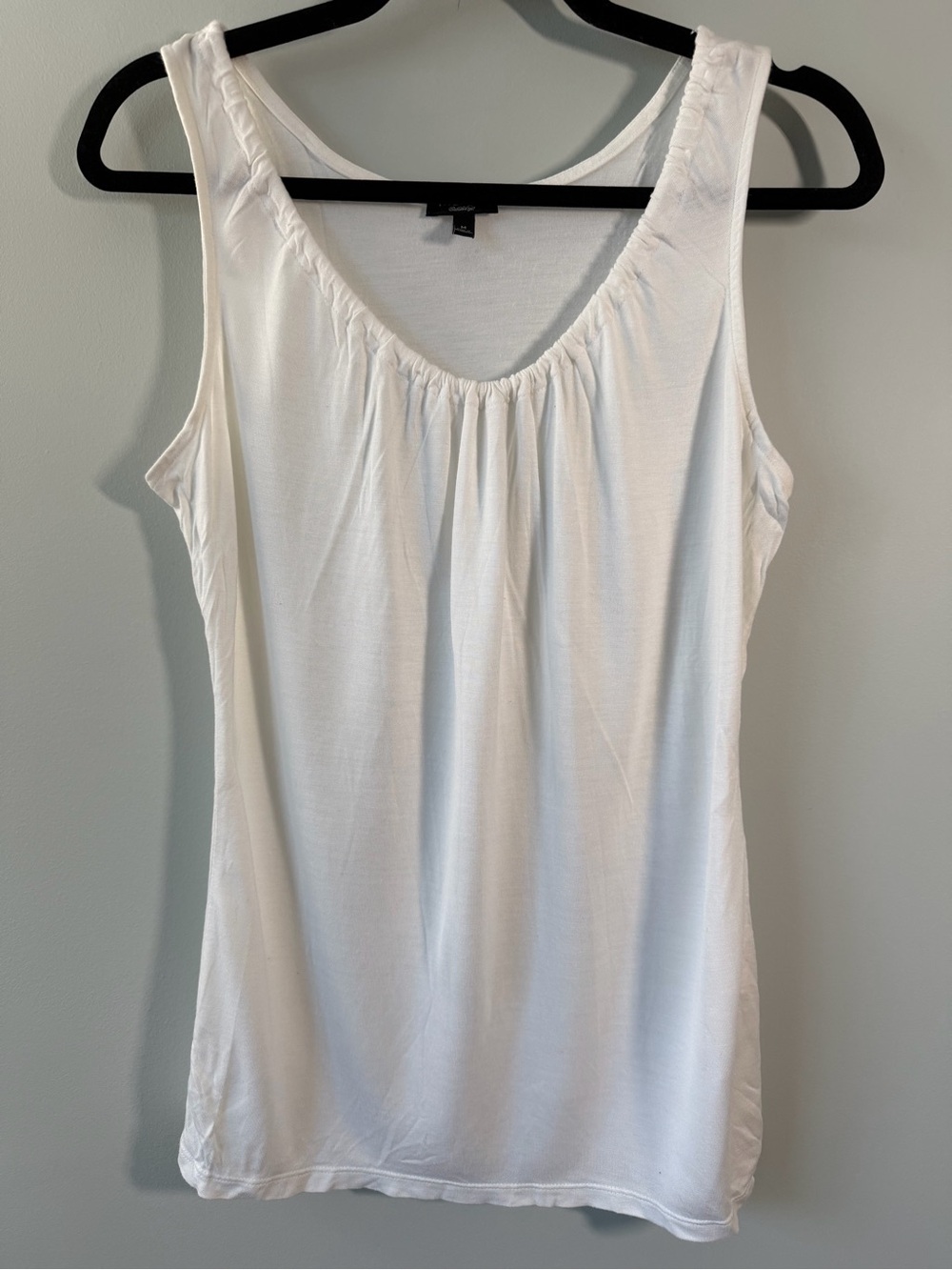 Talbots White Scoop-Neck Tank Top